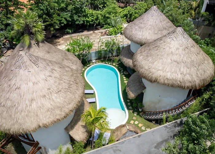 Mimpi Tropis Uluwatu (Bali)